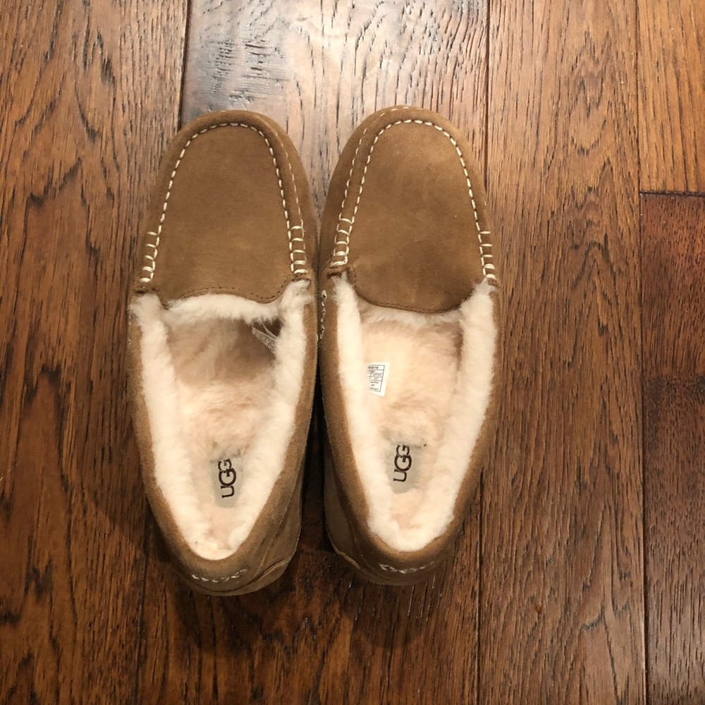 UGG Ansley Water Resistant Slipper